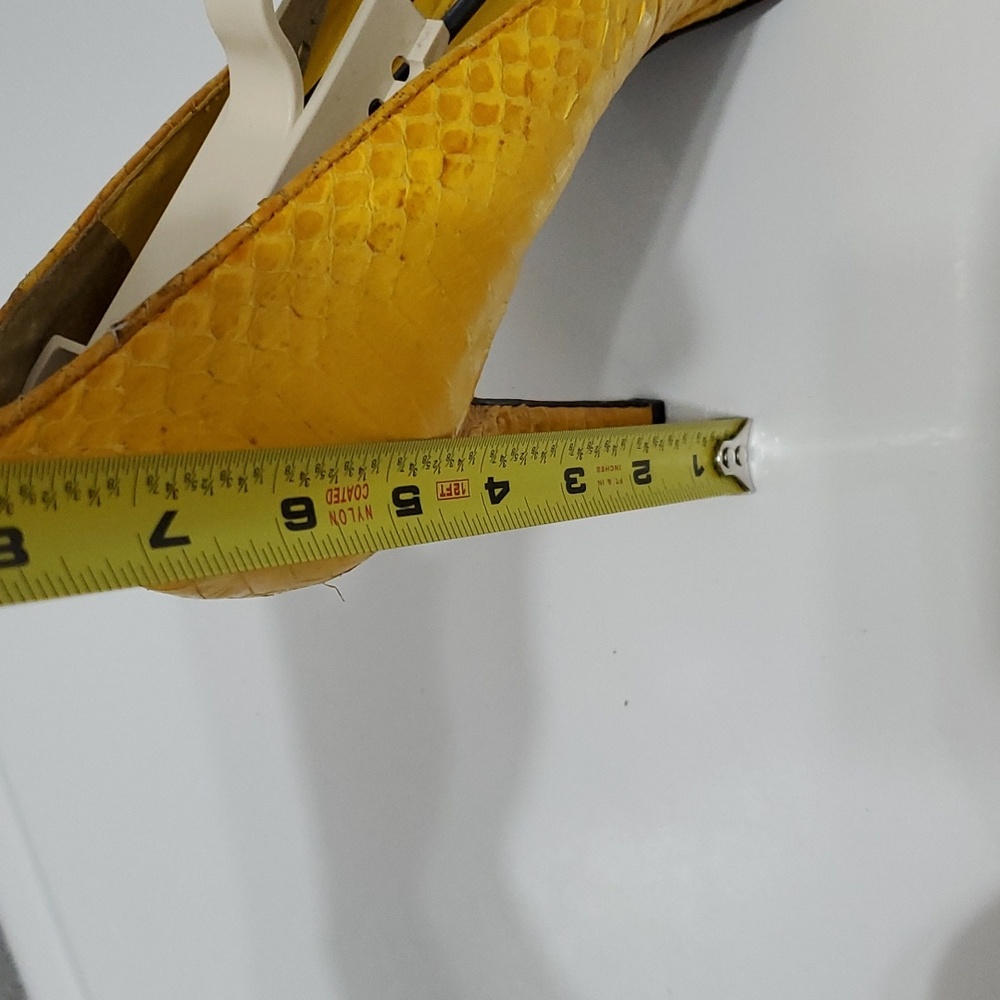 Ralph Lauren reptile shoes. Kailee stiletto pumps. Size 9B. - Picture 11 of 13